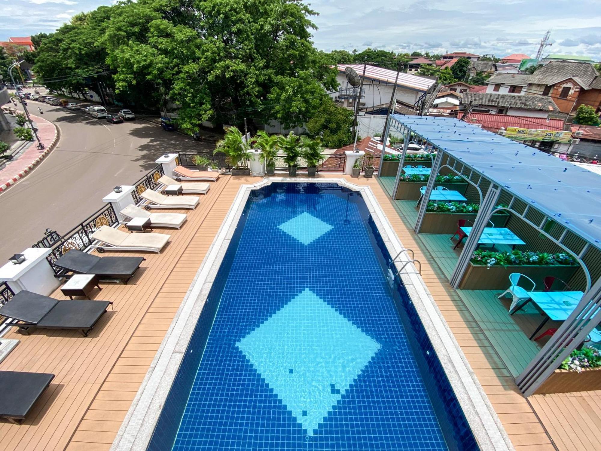Xaysomboun Hotel & Spa Vientiane Luaran gambar
